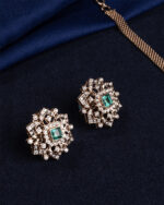 Emerald Leaf Elegance Necklace - Image 3